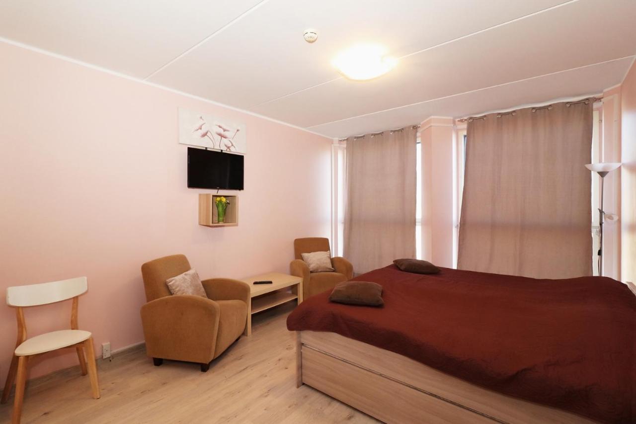 Rotermanni District Bee Apartment Tallinn Buitenkant foto